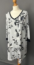 VERA WANG - SIMPLY VERA NIGHT DRESS - Women's Size Medium M