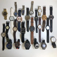 Approx 24 Assorted Mens Watches Untested Vintage New Parts Repair Good