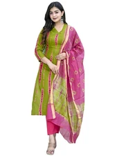 GoSriKi Women Rayon Kurta With Pant & Dupatta