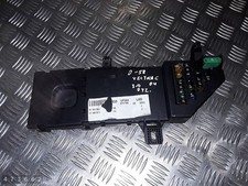 2004 OPEL VECTRA FUSE BOX EUROPEAN 3000D 13181984