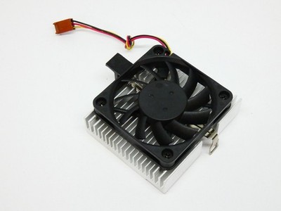 Low Profile (Höhe 29mm) CPU-Kühler Sockel 370 oder 462/A - 55mm Lüfter