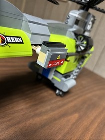 LEGO City: Volcano Heavy-Lift Helicopter (60125) Used Complete Set