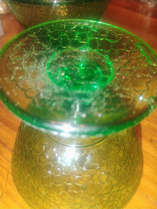 2 Uranium Glasses