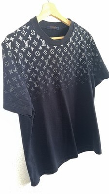 Louis Vuitton Tshirt mit Farbverlauf / L