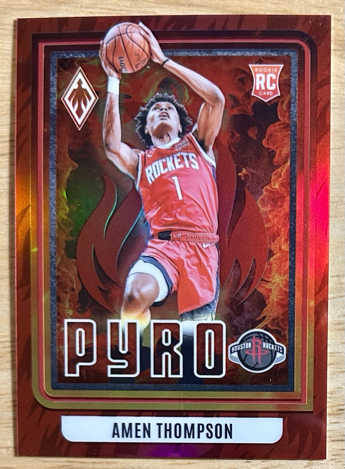 2023-24 Panini Phoenix Pyro Red #21 Amen Thompson /125 (RC) Rockets
