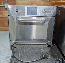 Merrychef eikon e4s Accelerated High-Speed Cooking Countertop Oven
