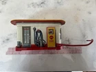 MARX DISTLER ELECTRIC TIN LITHO FILLING SERVICE STATION BUILDING
