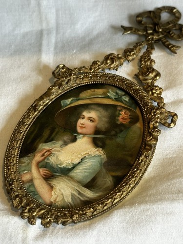 Antique Ormolu Bow top Hanging frame made for Fred K Loeser & Co of NY-390 - Picture 3 of 7