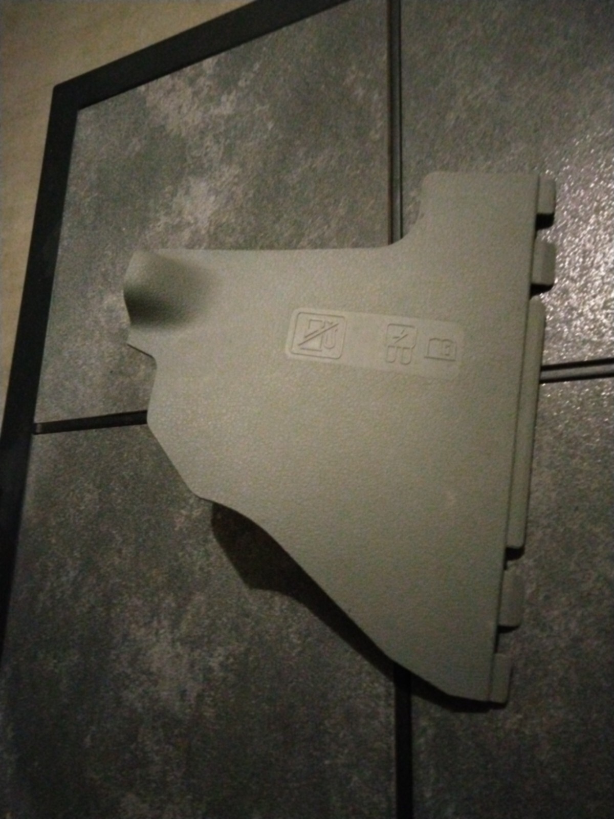 20042008 Ford F150 Fuse Box Cover Passenger Side Kick Panel Trim 2005