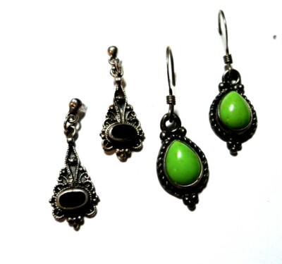 Paar Vintage Ohrhänger Onyx & grüner Stein schöne Details