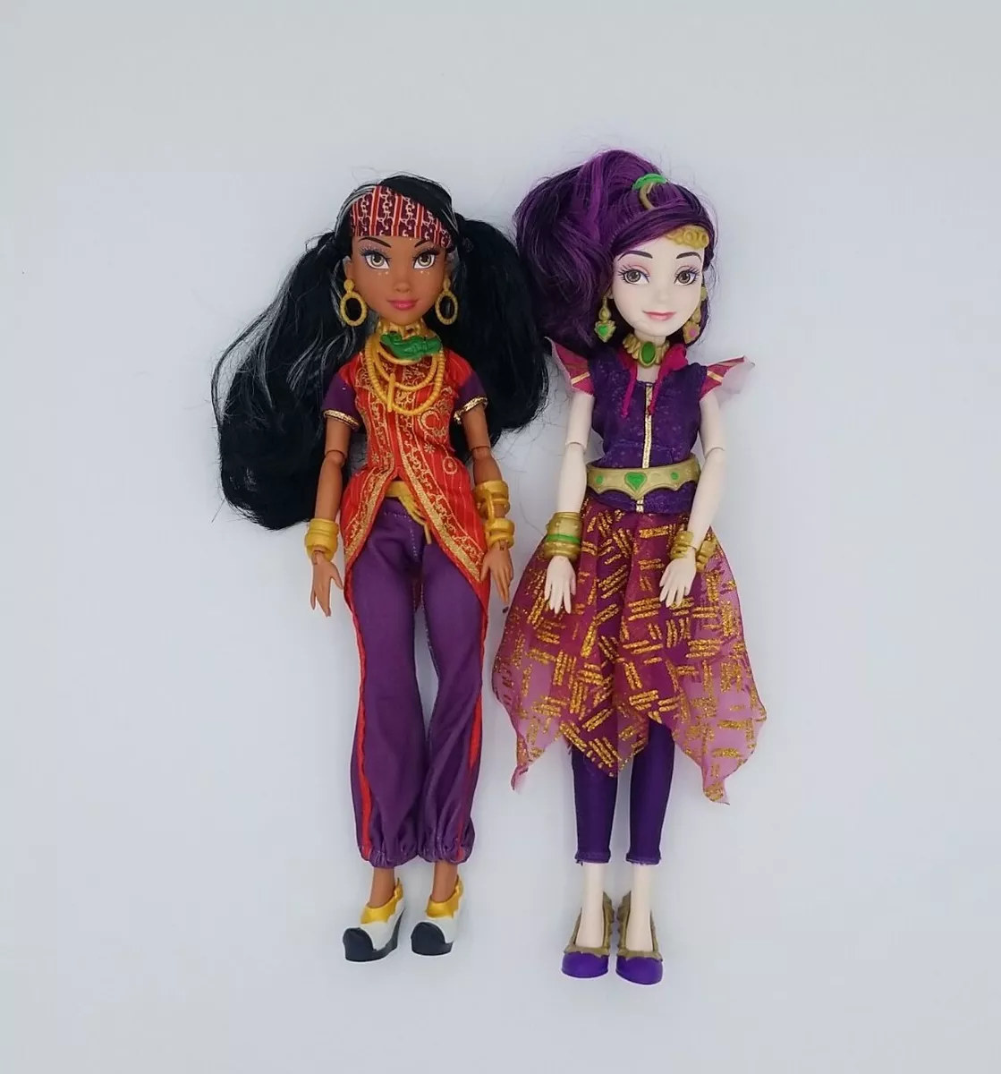 Disney Descendants Genie Chic Mal Villain Doll