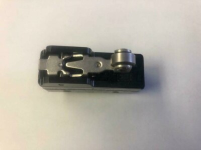ROLLER CARRIAGE LOCKOUT SWITCH GREENLEE 855 ADY AKN SAFETY STOP