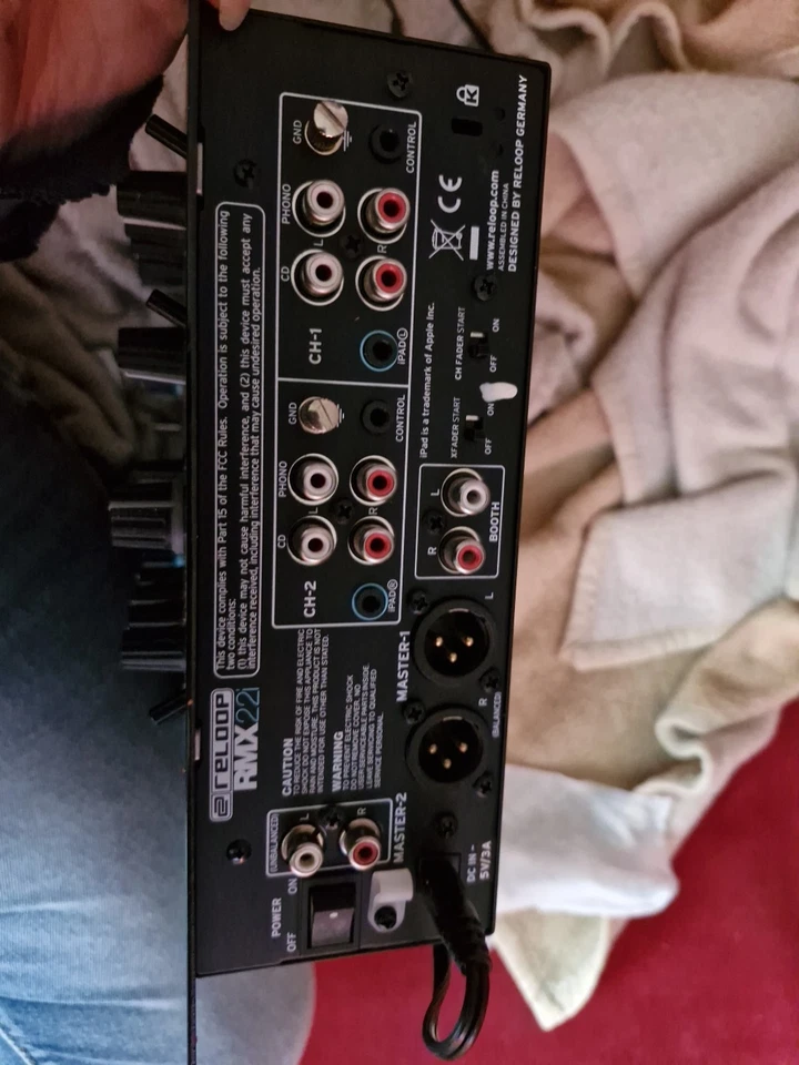 Reloop - RMX-22i Black - Bild 3 von 4