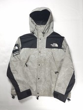 Supreme x The North Face 3M Reflective Mounta...