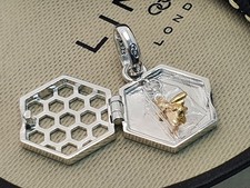 Links of London Sweeter than Honey Charm gold...