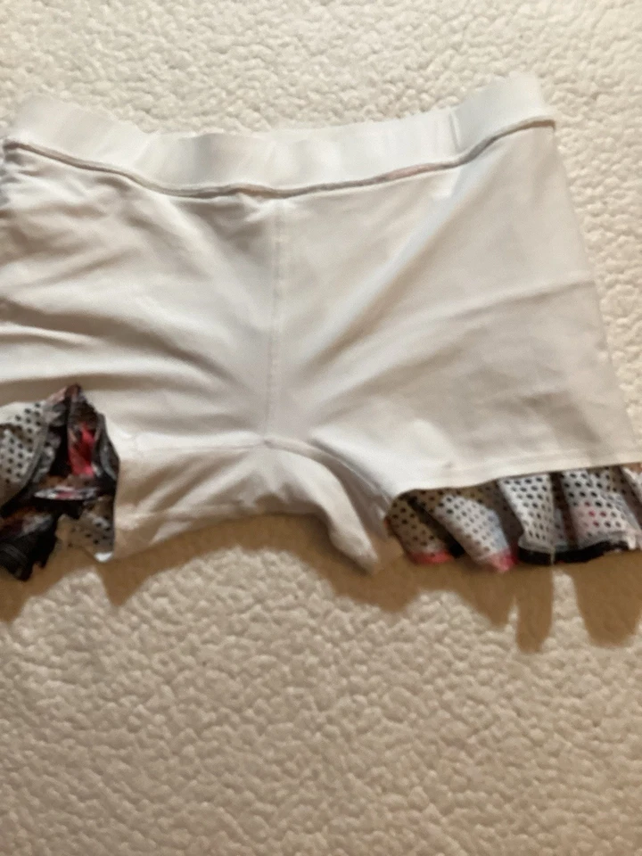 Lija Graphic Print Athletic Skort, Size L, Preowned - Image 4 of 4