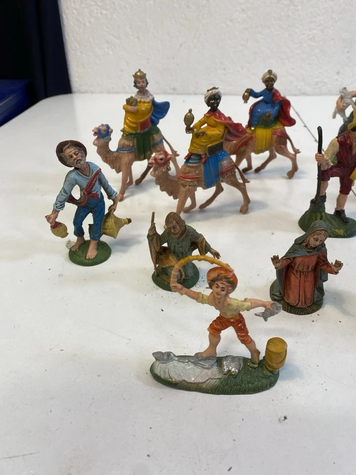 Presepe vintage resina 27 pezzi dipinti a mano Re Magi cammelli pastori 10-12 cm - Image 3 of 4