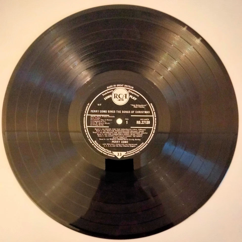 Vinyl LP - Perry Como Sings The Songs Of Christmas - 10 Tracks - RCA RD-27139 - Image 3 of 4