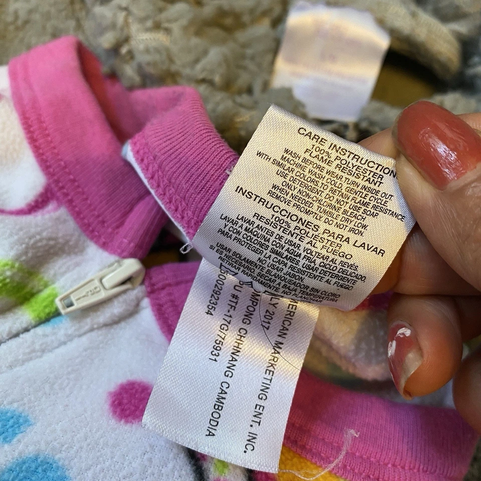 Teen Girls L10/12 Jumpsuit Pajamas & Mermaid Tail Leg Cover Lot Of 3 Shopkins - Image 3 of 4