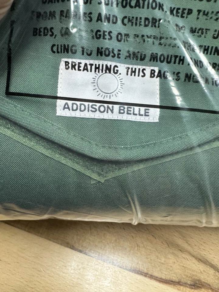 Manta de exterior Addison Belle para niño en verde/animales de safari 5x7' picnic 60x84 Foto 4 de 4