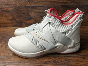 lebron soldier 12 light bone