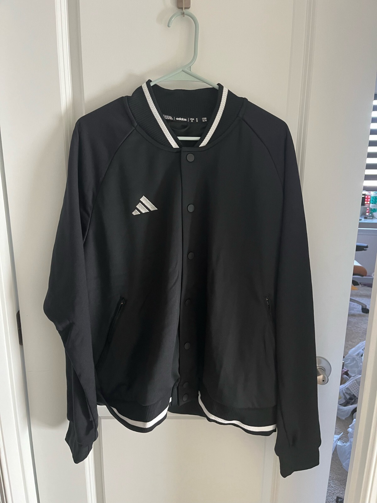 $150 Adidas Men's Pinnacle Button Snap Varsity Jacket Black Silver Size L / XL