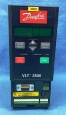 DANFOSS INVERTER DRIVE VLT 2800, P/N: 195N1029, 2.6 AMPS 50/60HZ 