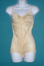 Vtg JC Penney All In One Girdle Body Shaper Nude Color Style 7148 Size 36 C
