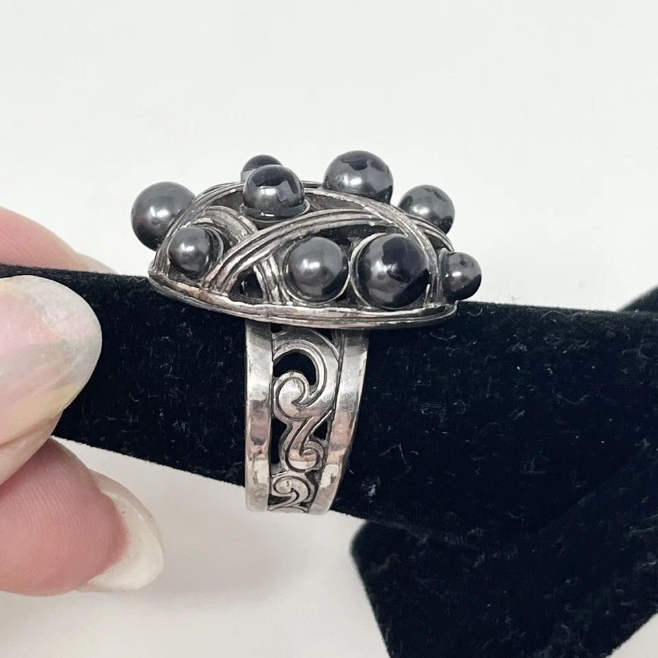 Anillo Brighton Cluster Nudo Perla Negra con Bolso Brighton Talla 7 Agradecido Foto 4 de 4