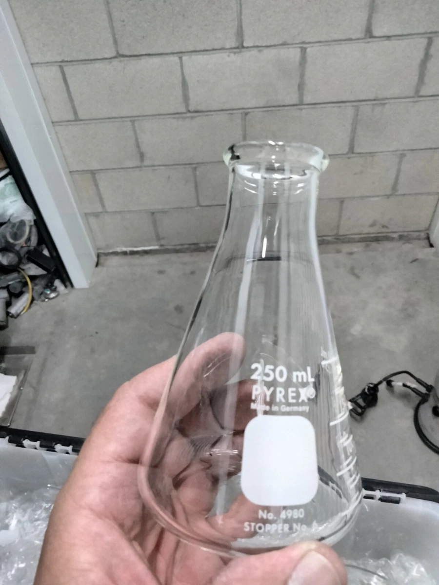 Corning 45043L ProCulture Spinner Flask With ShurLoc