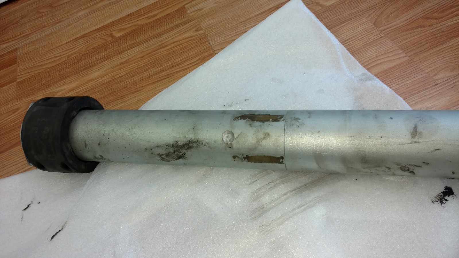 LAMBORGHINI MURCIELAGO & LP640 TORQUE TUBE DRIVE SHAFT OEM 410521136A