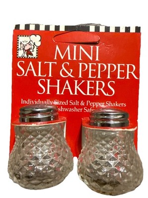 VTG Gemco Diamond Pattern Glass 1 1/2'' Mini Salt & Pepper Set with Chrome Tops