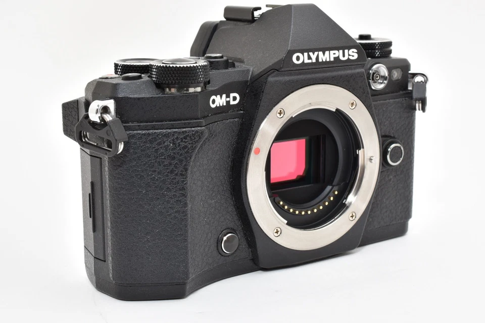[Excellent] Olympus OM-D E-M5 Mark II Digital SLR Camera Body 3786clicks - image 4 of 4