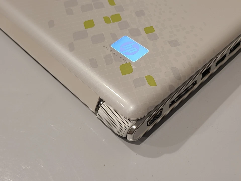 Portátil retro HP Pavilion dv5 1159SE Core 2 Duo 2,00 GHz 4 GB RAM HDMI Windows 10 Foto 3 de 4