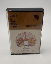 QUEEN - A NIGHT AT THE OPERA - CASSETTE - 1975 - UK RELEASE - TC-EMTC 103