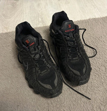 Nike Shox Sneaker Schwarz Low Top Schnürung atmungsaktiv EU 38 US 7