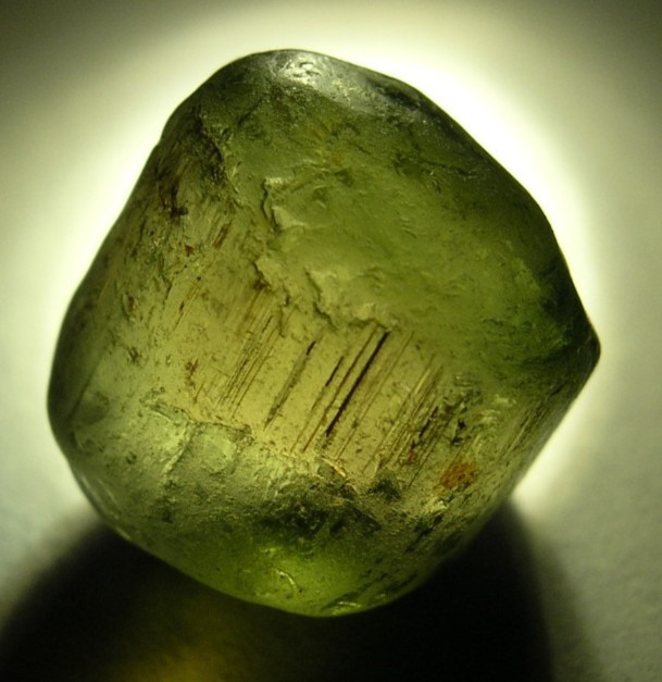 TOURMALINE, CLEAN GREEN ROUGH FOR FACETING, NIGERIA, AFRICA