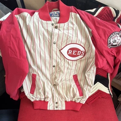 シンシナティレッズ　ジャケット　Majestic Majestic Cincinnati Reds MLB Jackets for sale | eBay