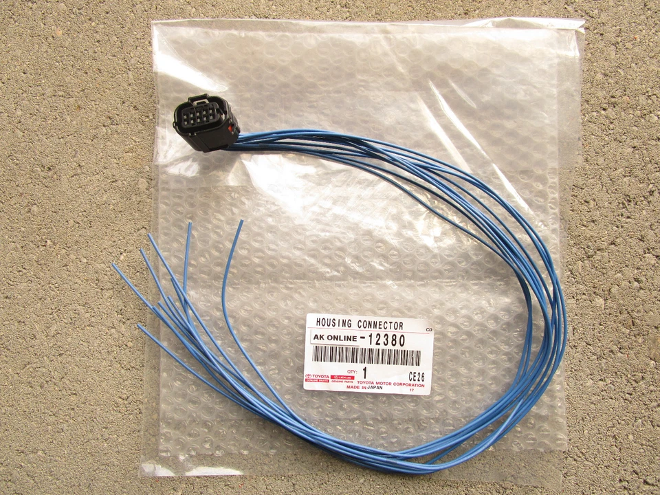 19 - 24 LEXUS ES350 BLIND SPOT MONITOR SENSOR 10 PIN PIGTAIL CONNECTOR OEM NEW - Image 2 of 4