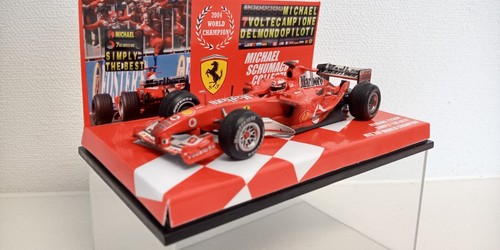 MICHAEL SCHUMACHER COLLECTION 1:43 FERRARI F2004 7th CHAMPION MARLBORO LIVERY - Picture 3 of 5