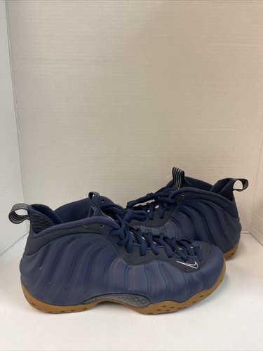 midnight navy foamposite