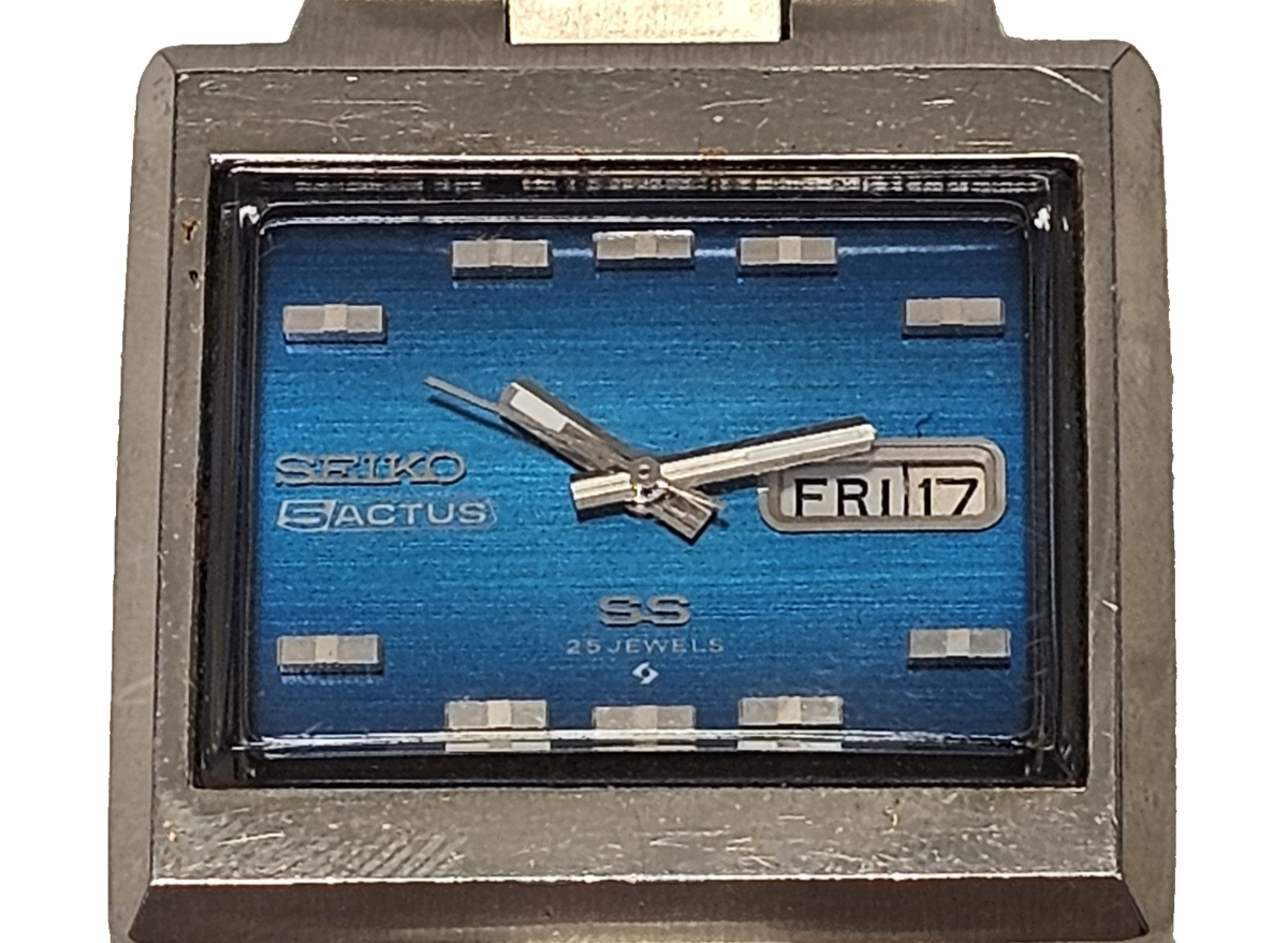 Seiko 5 Actus Day Date Stainless Steel 25 Jewels Automatic Mens
