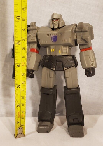 Transformers Titan Guardians Megatron & Bumblebee Figures 6" Warriors Lot of 2 - Picture 7 of 15