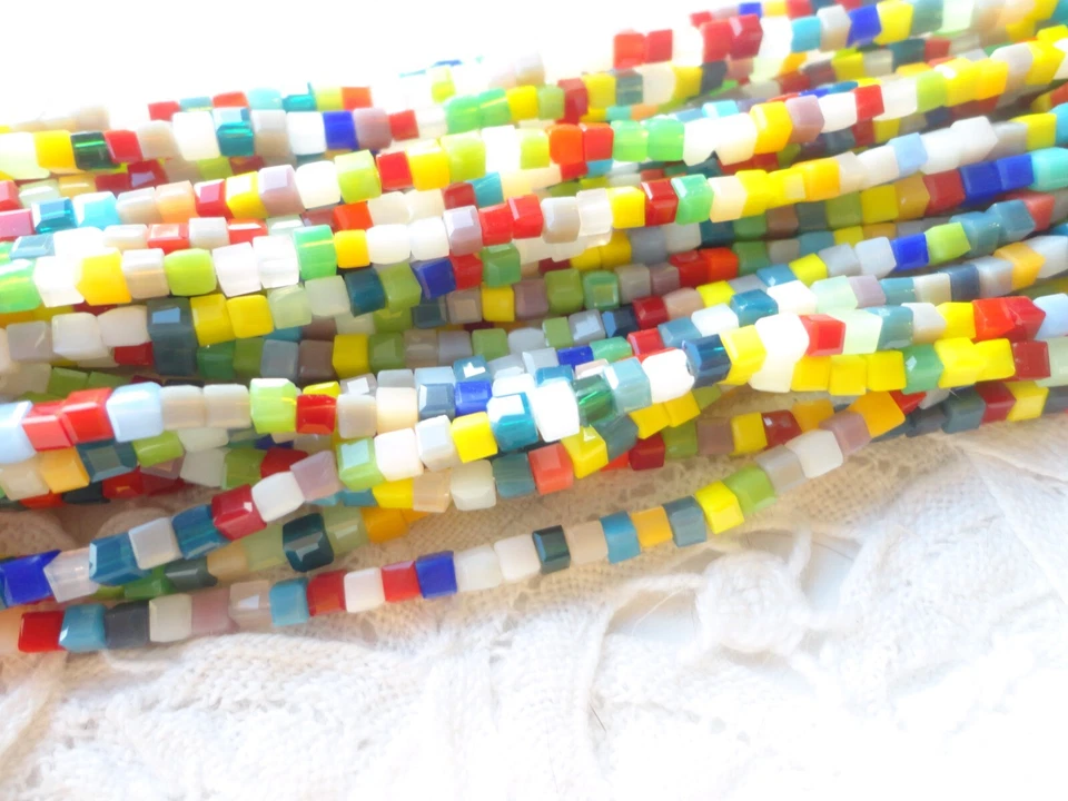 perle verre lot mixte, un brin de perle, perle cube, tiny; broderie, miyuki, - Photo 2/2