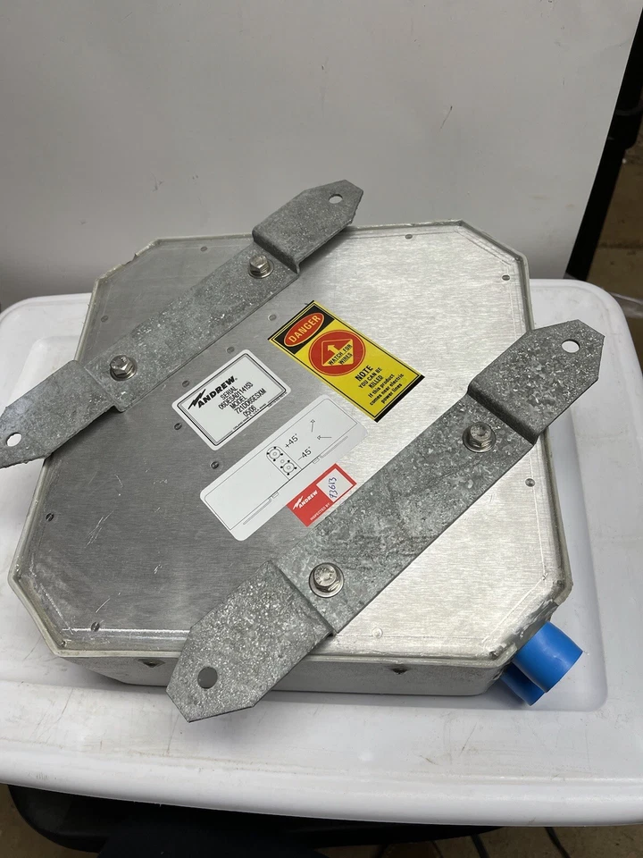 ANDREW DECIBEL 721DD65ESXM 7dB ANTENA DOBLE BANDA DUALPOL Foto 4 de 4