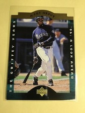 1996 Collectors Choice  A CUT ABOVE #CA10 Ken Griffey Jr. - NM-MINT  1802