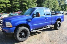 2003 Ford F-250 Super Duty XLT Pickup 4D 6 3/4 ft