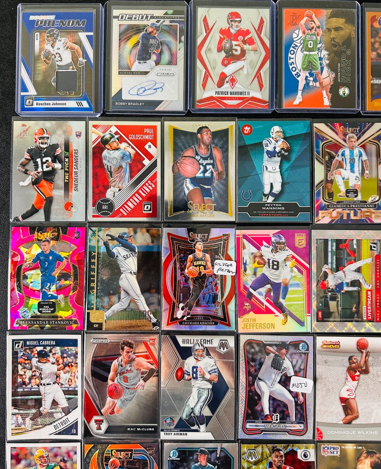 HUGE Sports CARD LOT! Jersey AUTO RC SP PRIZM Ken Griffey, Mahomes, Tom Brady! view 2
