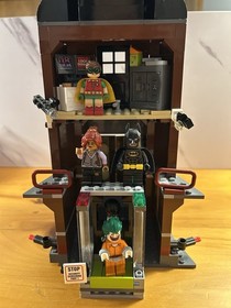 LEGO Batman Movie Arkham Asylum set 70912  Partially Built