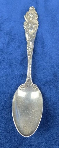Reed & Barton Love Disarmed Sterling Silver Dessert/Teaspoon 6" NO MONOGRAM 38g